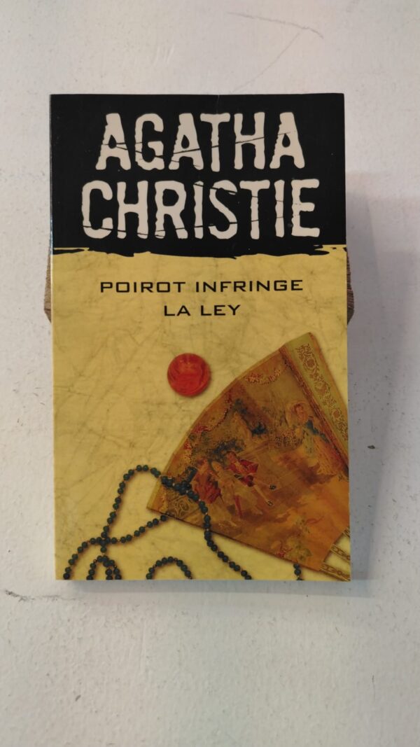 Poirot infringe la ley – Agatha Christie