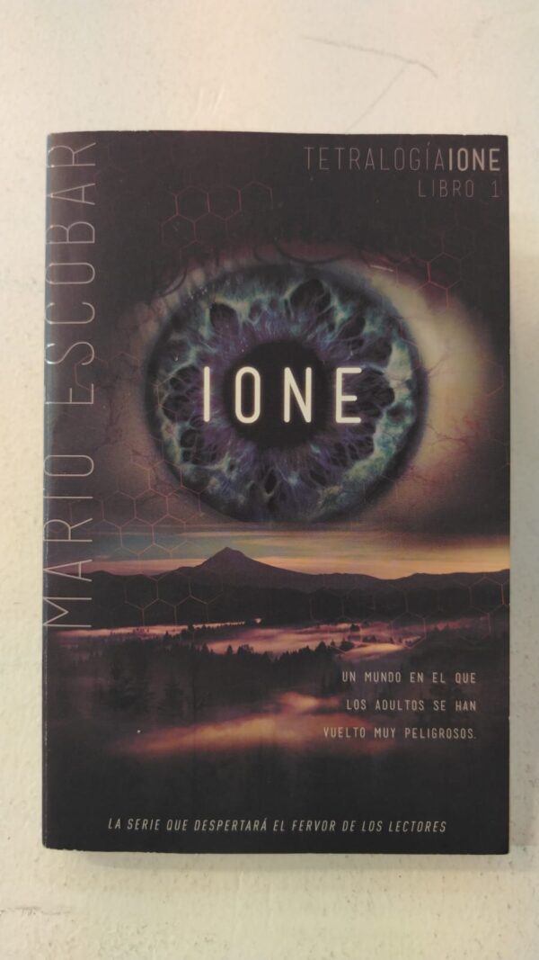 Ione – Mario Escobar